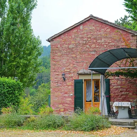 Holiday home Duplex Holiday In With Swimming Pool Tredozio